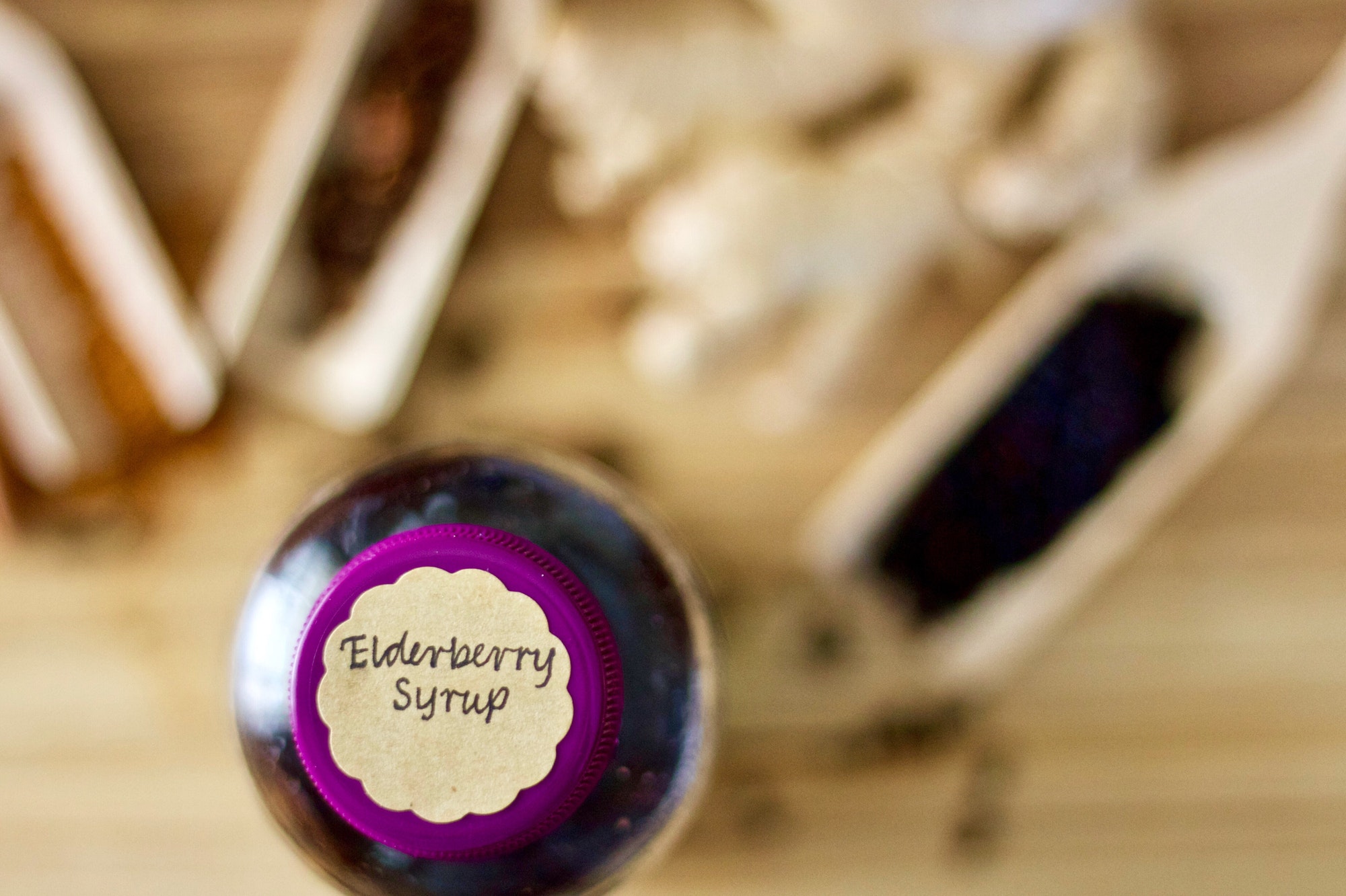 19-of-the-best-homemade-elderberry-syrup-recipes-theworldofsurvival-com